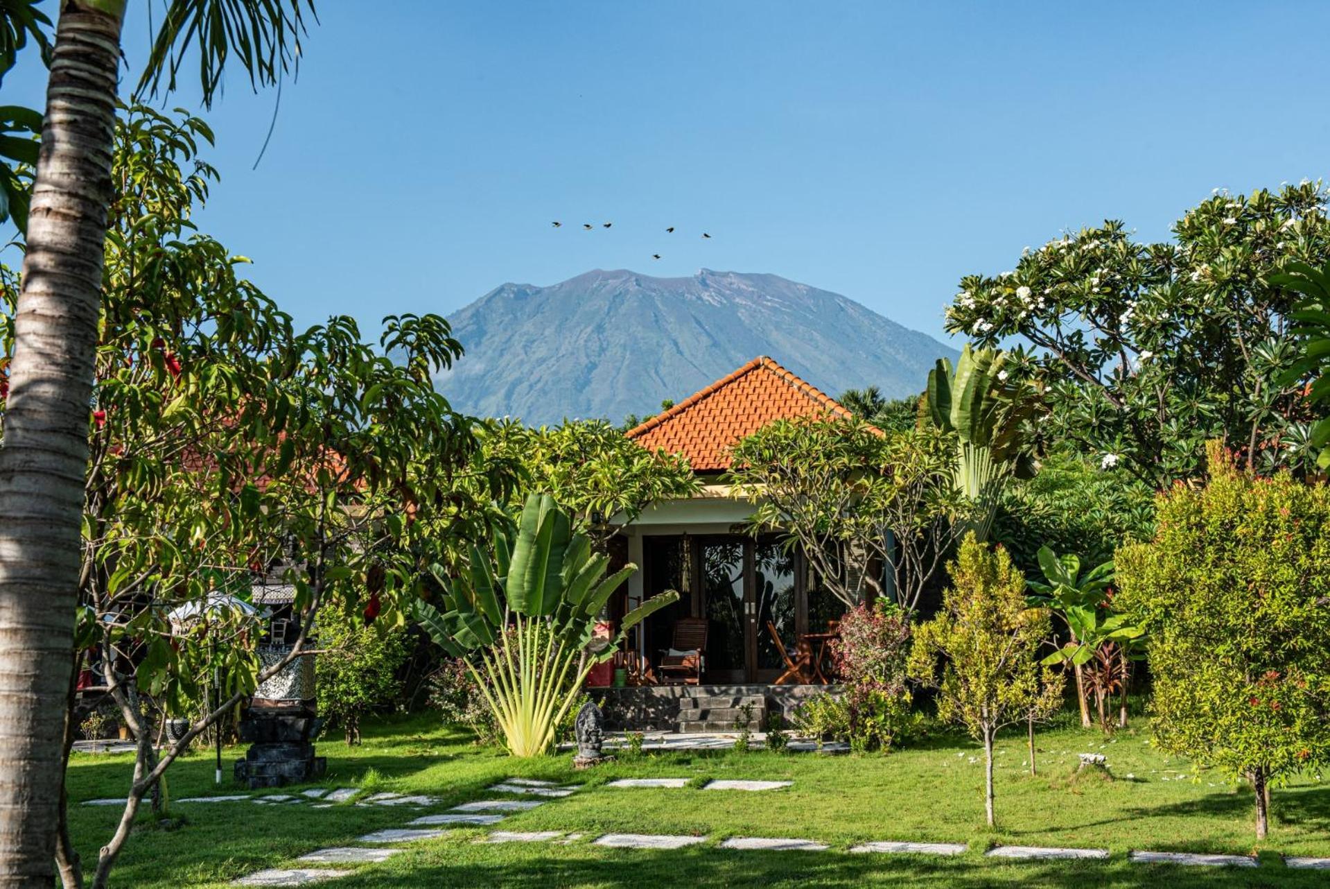 Retreat Villa Toraja Baturinggit Кубу Экстерьер фото