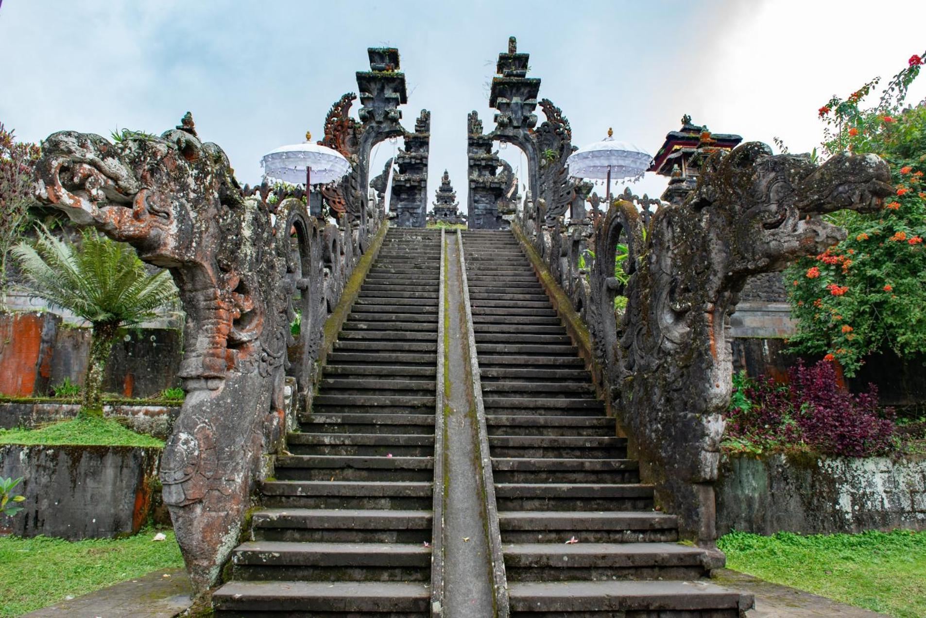Retreat Villa Toraja Baturinggit Кубу Экстерьер фото